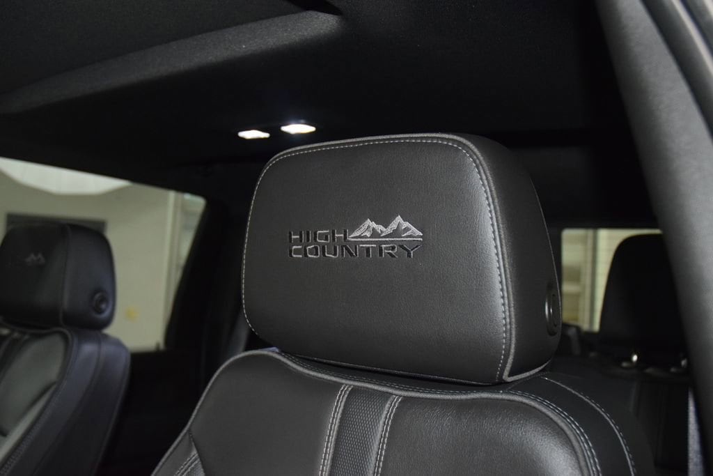 2022 Chevrolet Silverado 3500HD High Country - Photo 44