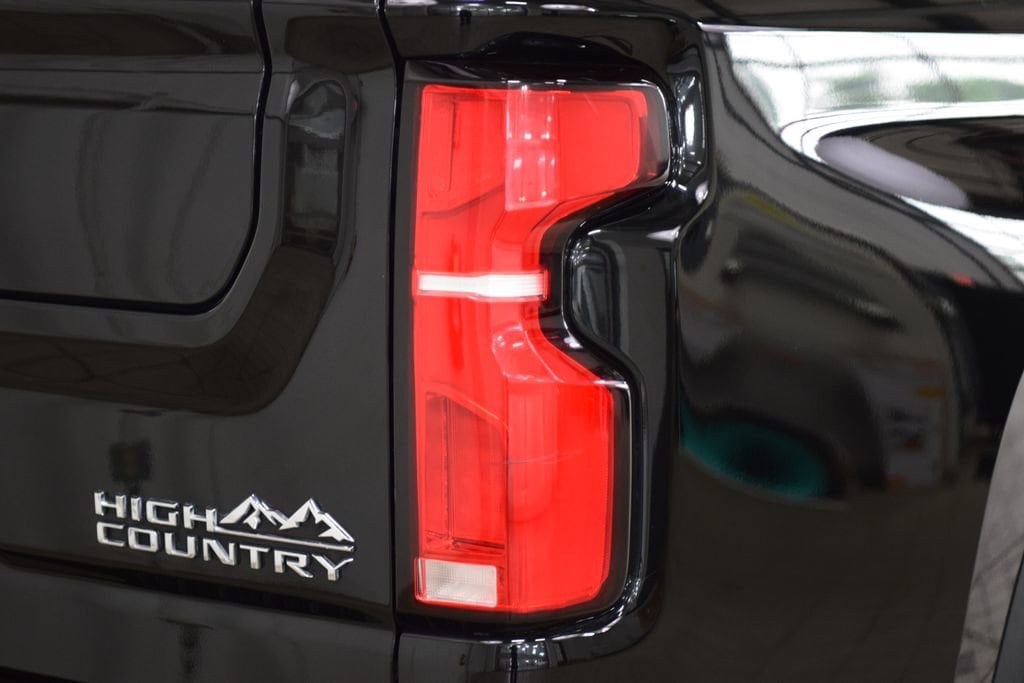 2024 Chevrolet Silverado 3500HD High Country - Photo 22
