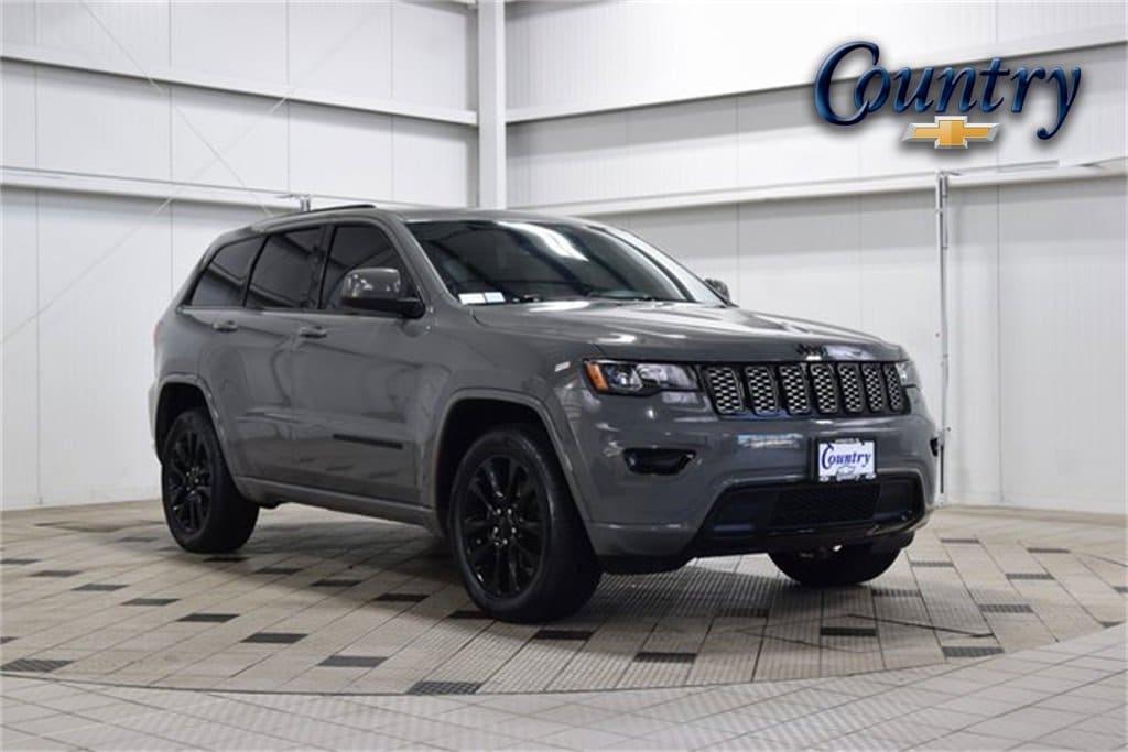2020 Jeep Grand Cherokee Altitude's photo