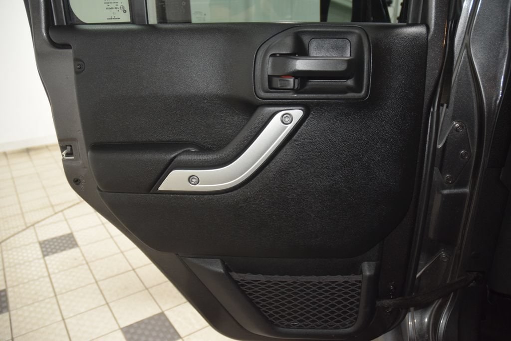 2017 Jeep Wrangler Unlimited Rubicon - Photo 40