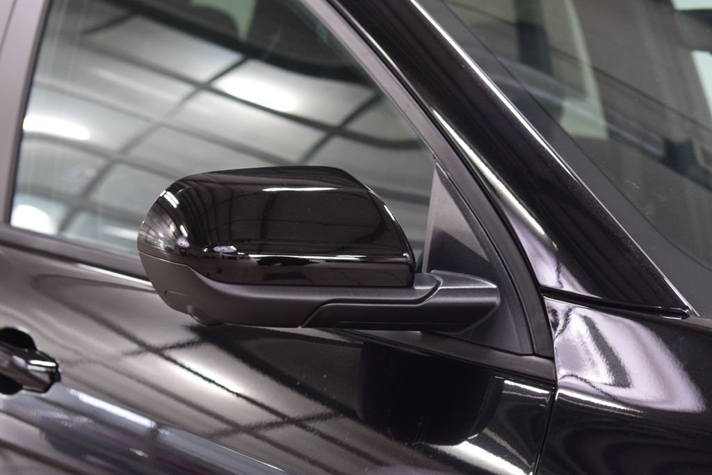 2027 Chevrolet Equinox LT - Photo 17
