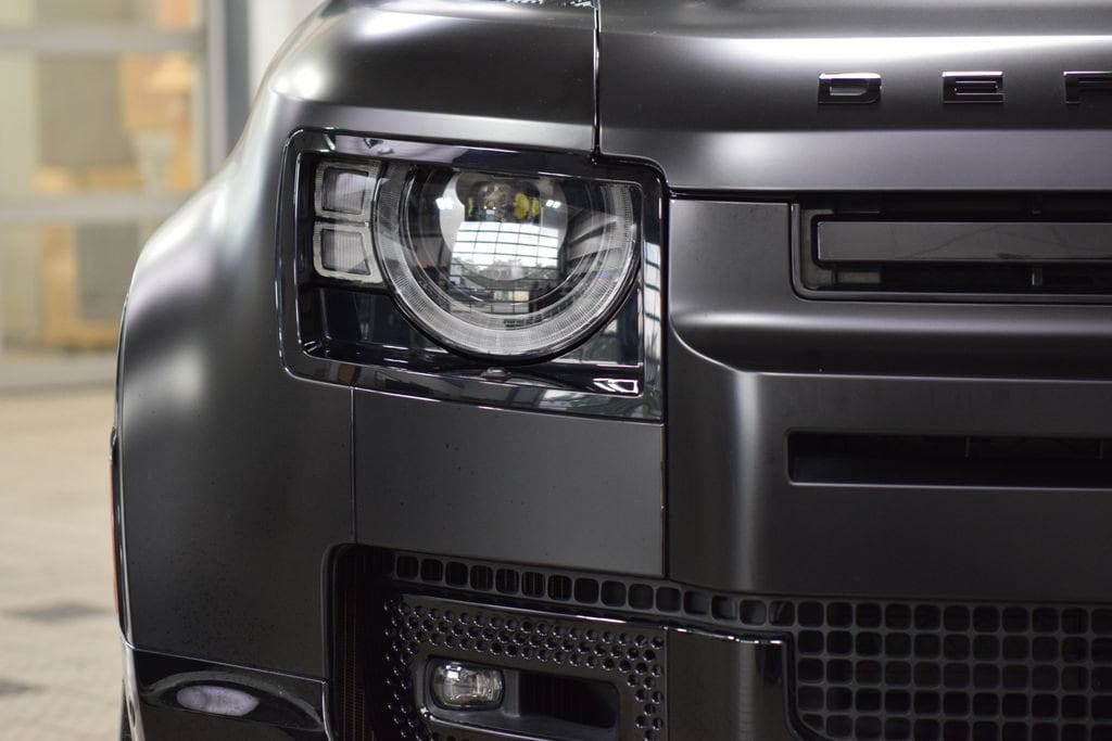2024 Land Rover Defender X - Photo 12