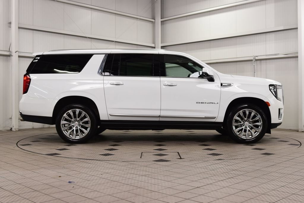 2024 GMC Yukon XL Denali - Photo 9