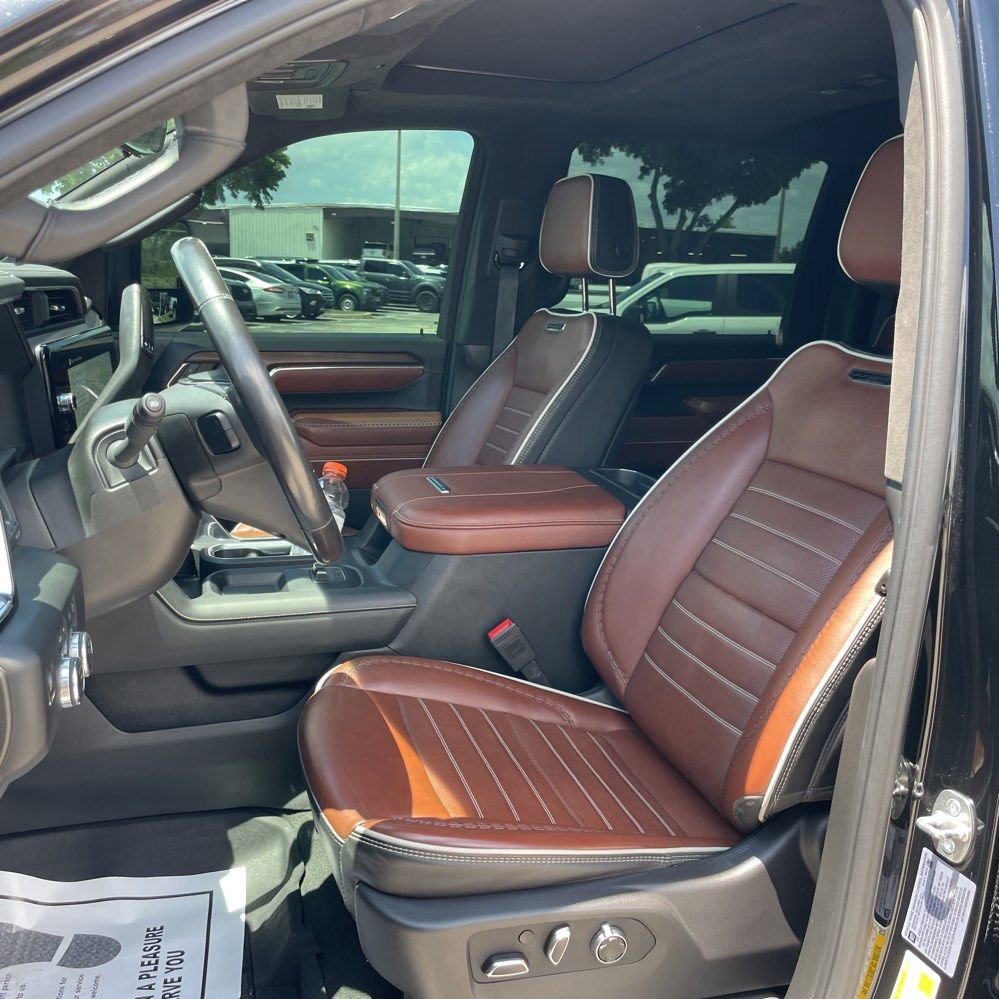 2024 GMC Sierra 3500HD Denali Ultimate - Photo 16