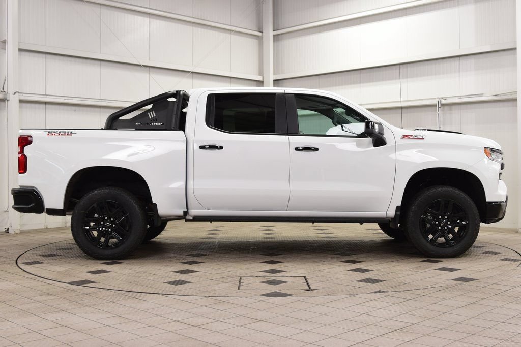 2026 Chevrolet Silverado 1500 LT Trail Boss - Photo 9
