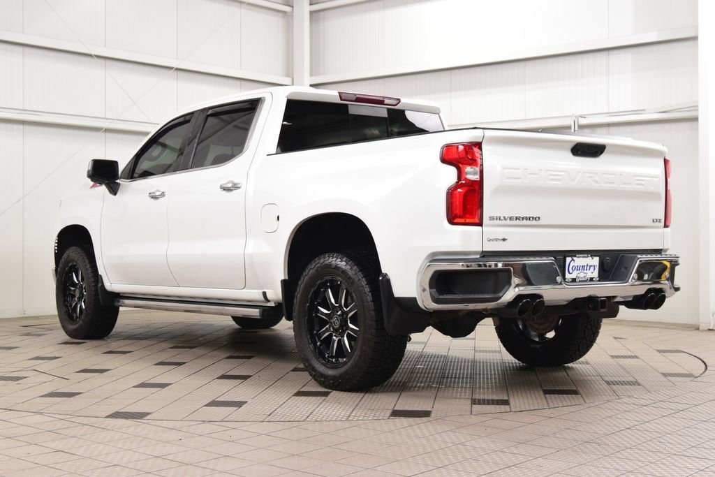 2022 Chevrolet Silverado 1500 LTZ - Photo 6