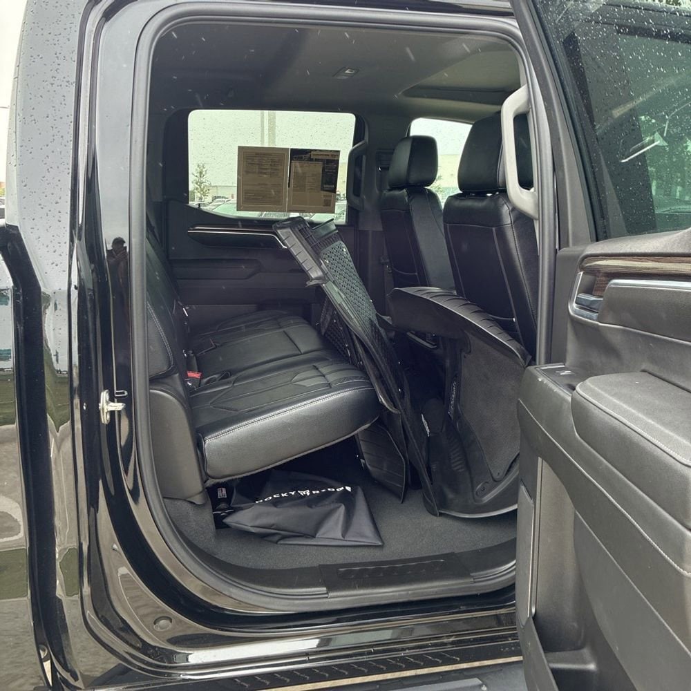 2024 Chevrolet Silverado 1500 RST - Photo 18