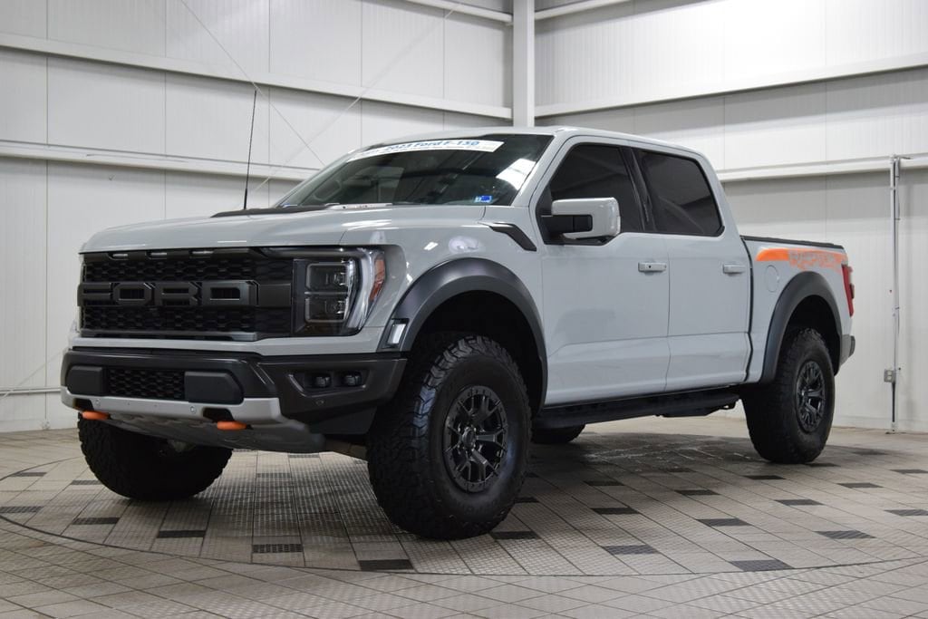 2023 Ford F-150 Raptor - Photo 3