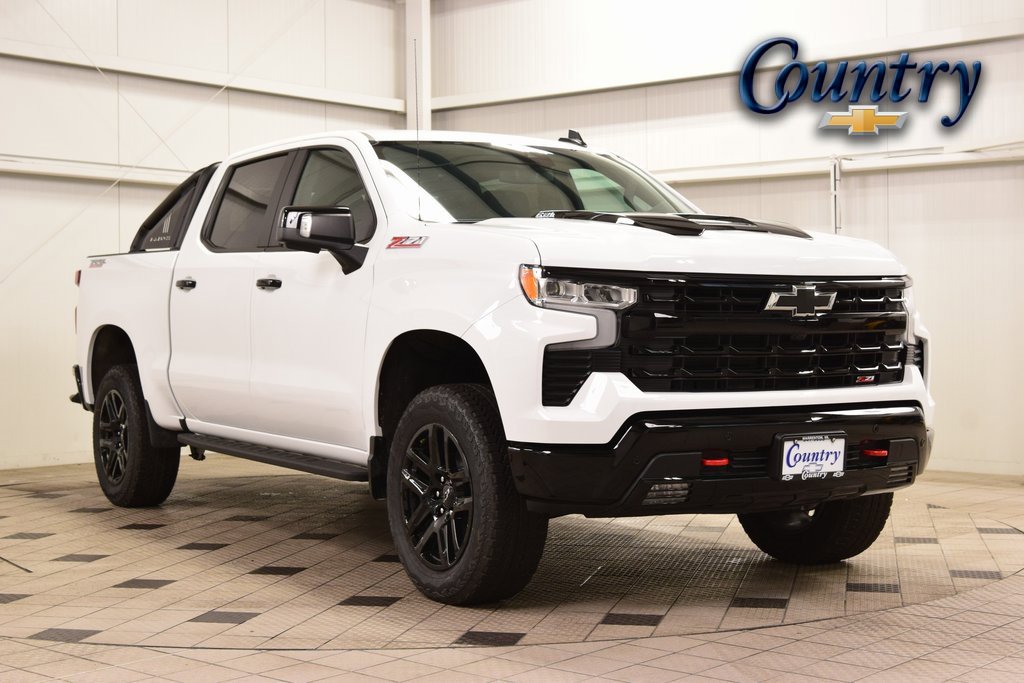 2026 Chevrolet Silverado LT's photo