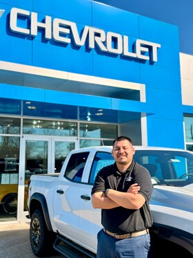 Staff member MARIO BRIZUELA from ID_f2901e27a263