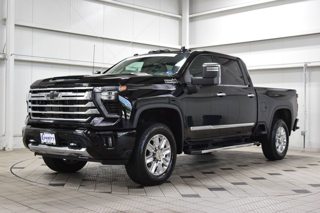 Used 2024 Chevrolet Silverado 2500 HD High Country Truck Crew Cab