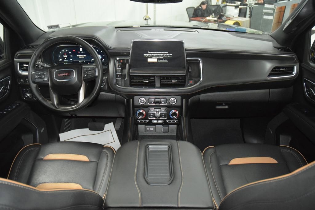 2024 GMC Yukon AT4 - Photo 33