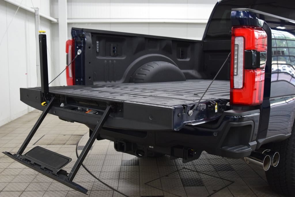 2024 Ford F-250 Super Duty Platinum - Photo 26