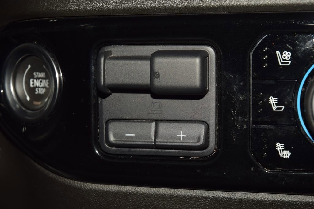 2024 Chevrolet Silverado 2500HD ZR2 - Photo 38