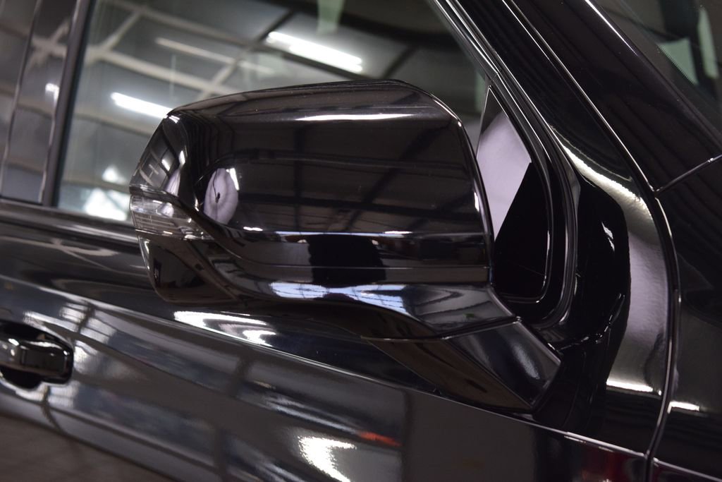 2024 Chevrolet Tahoe RST - Photo 16