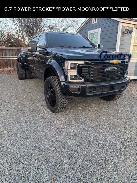2022 Ford F-450 Super Duty Platinum's photo