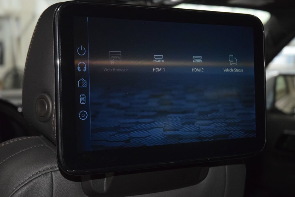 2026 Chevrolet Suburban High Country - Photo 45