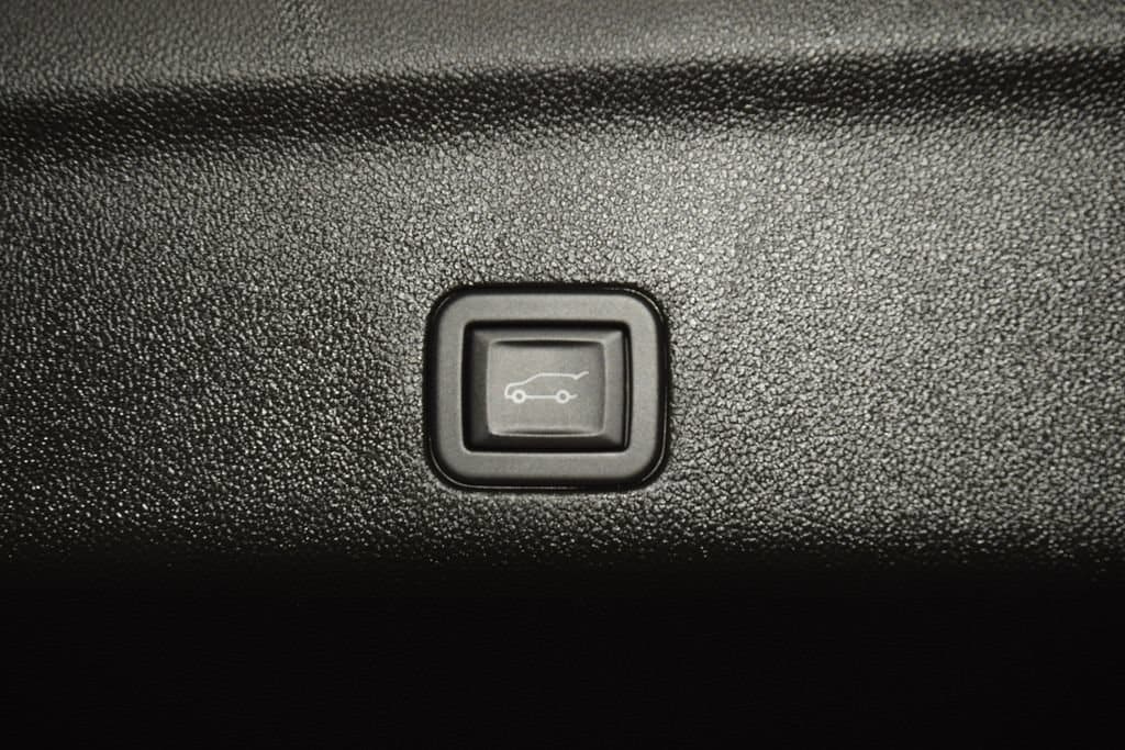 2024 GMC Yukon XL Denali - Photo 28