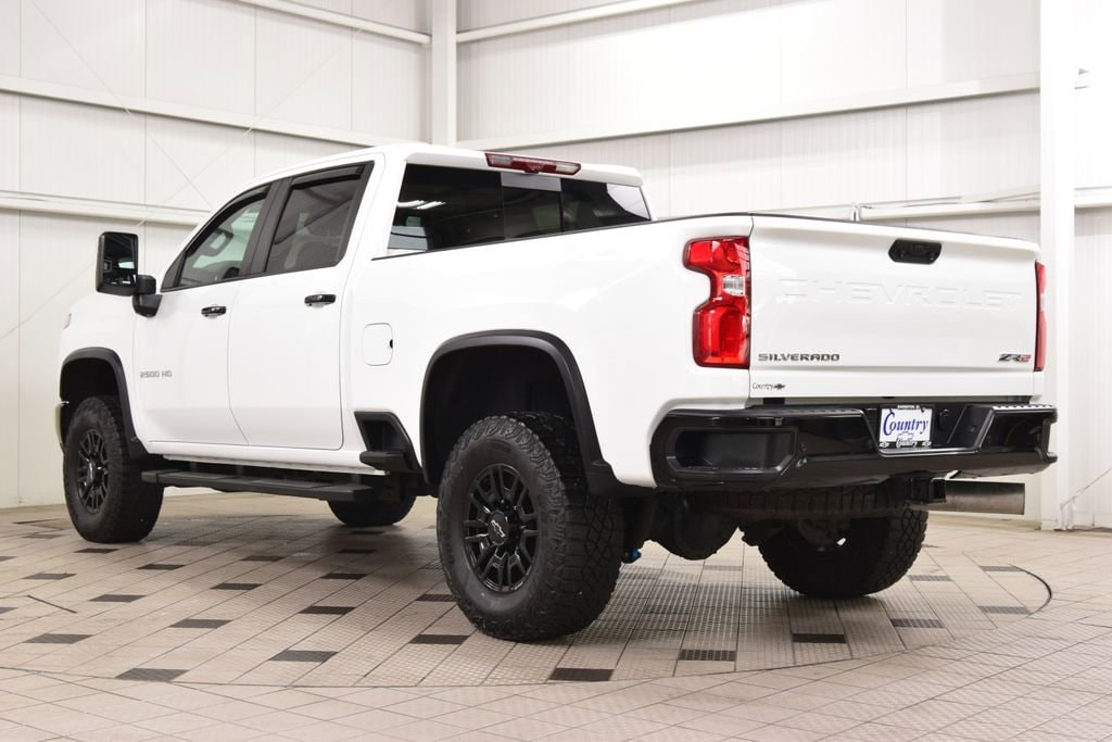 2024 Chevrolet Silverado 2500HD ZR2 - Photo 6