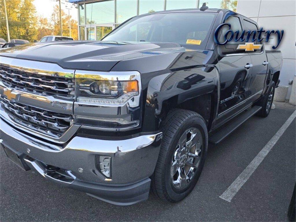 Used 2017 Chevrolet Silverado 1500 For Sale at Country Chevrolet Inc