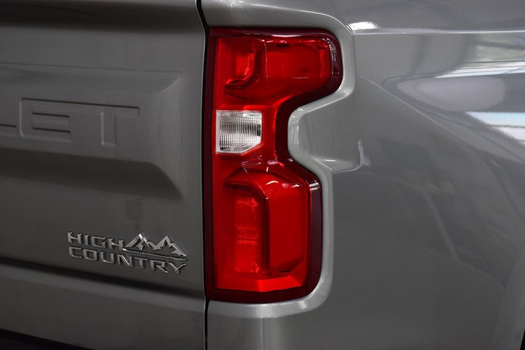 2025 Chevrolet Silverado 1500 High Country - Photo 22