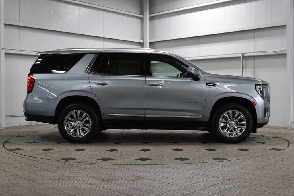 2024 GMC Yukon Denali - Photo 9