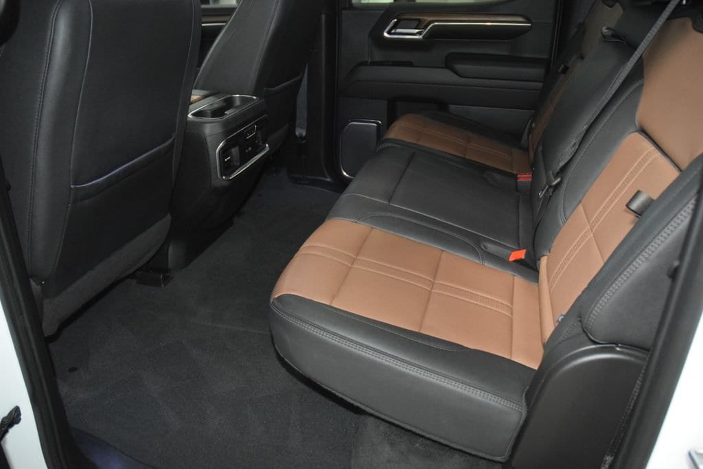 2024 Chevrolet Silverado 1500 High Country - Photo 46