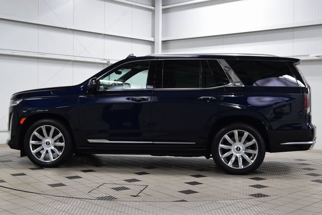 2023 Cadillac Escalade Premium Luxury Platinum photo 3