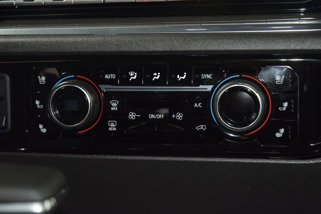 2023 Chevrolet Silverado 1500 High Country - Photo 35