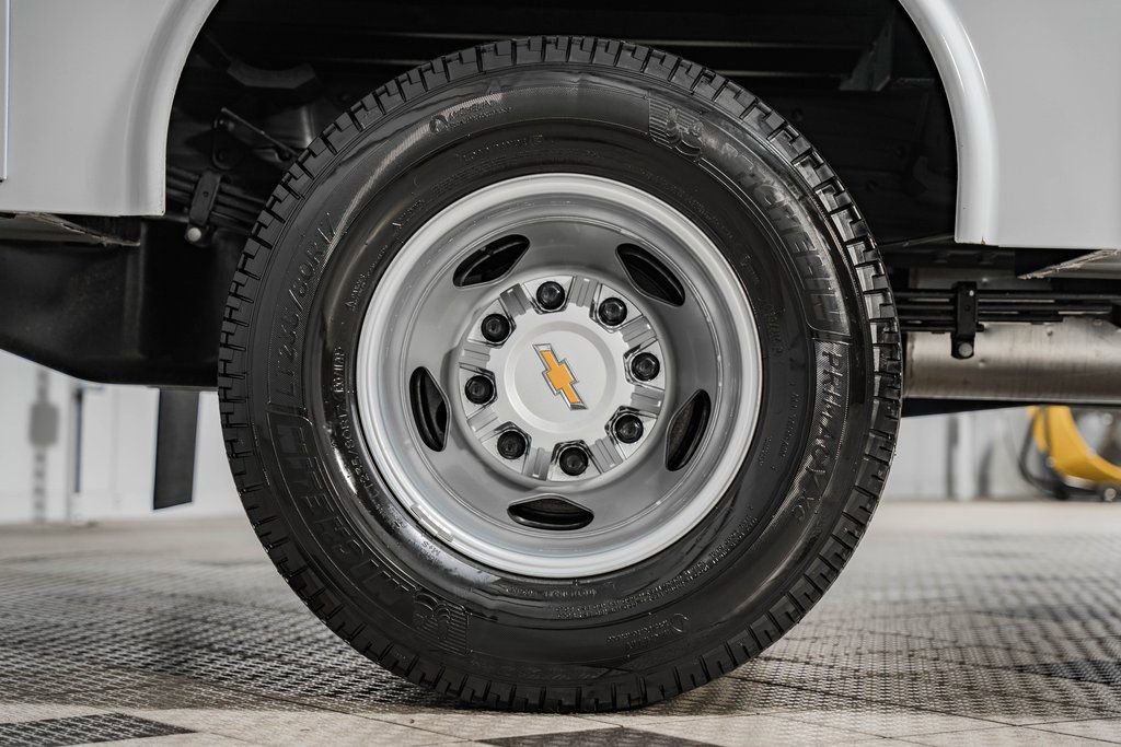2025 Chevrolet Silverado 3500 HD Work Truck - Photo 19