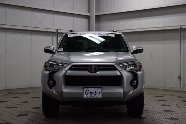 2024 Toyota 4Runner SR5 Premium photo 2
