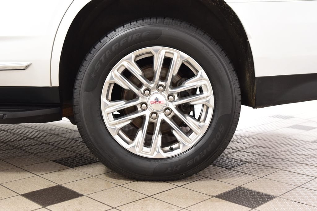2022 GMC Yukon SLT - Photo 29