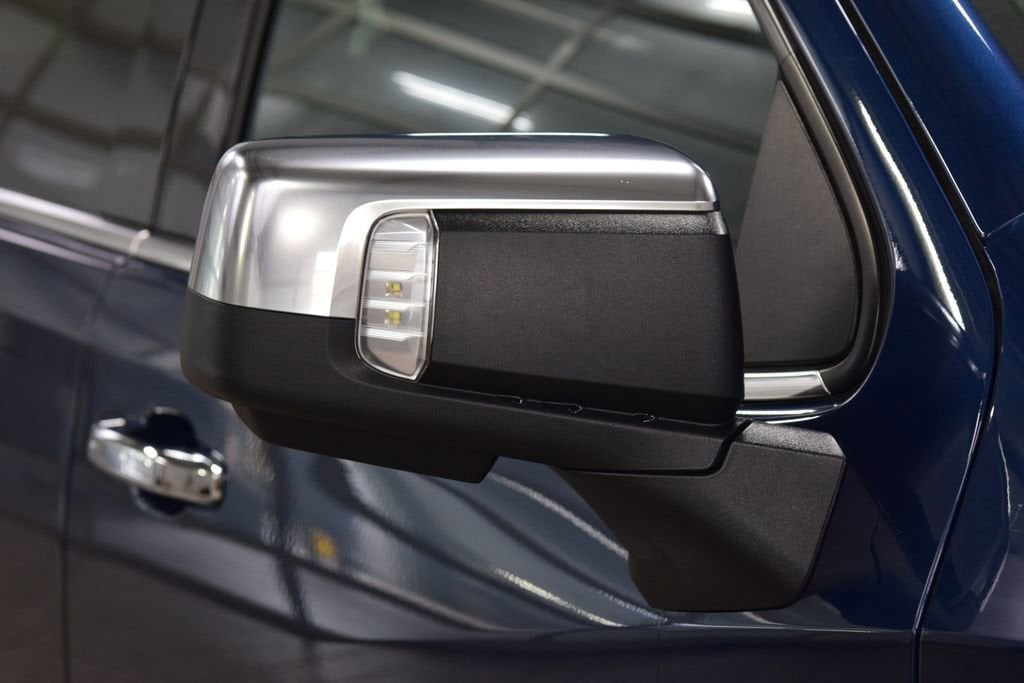 2023 Chevrolet Silverado 1500 High Country - Photo 19