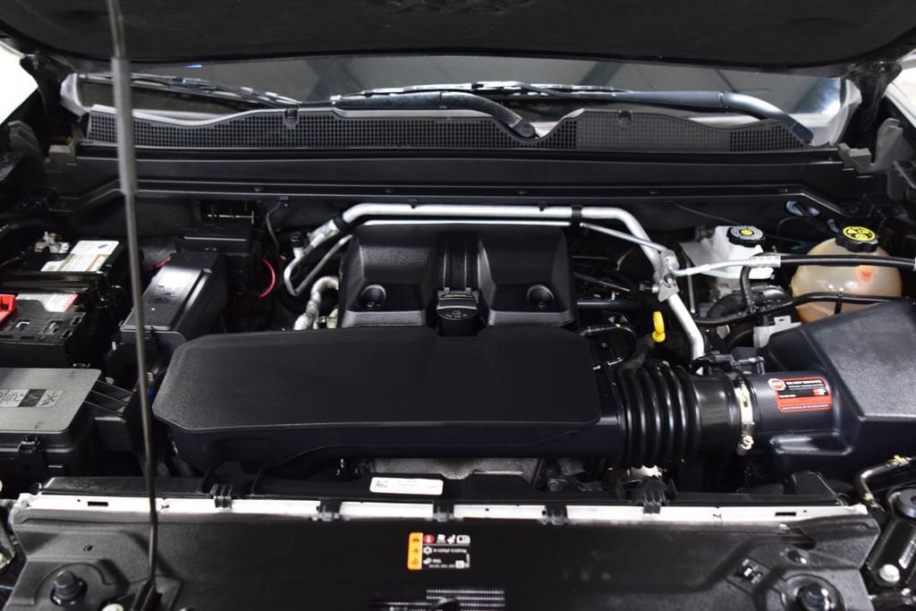 2023 Chevrolet Colorado ZR2 - Photo 32
