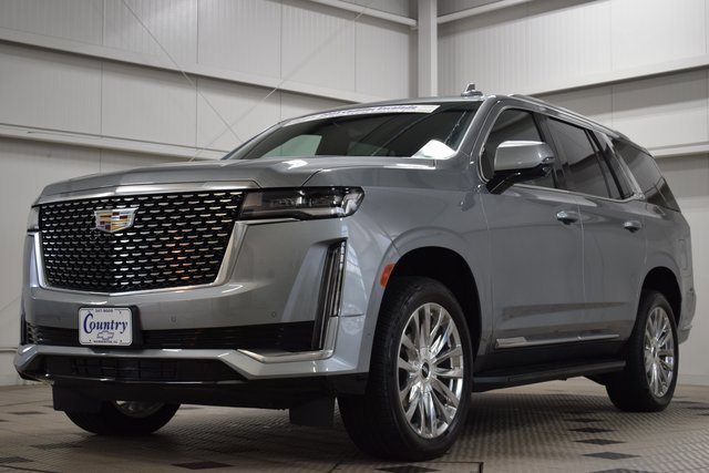 2023 Cadillac Escalade Premium Luxury photo 3