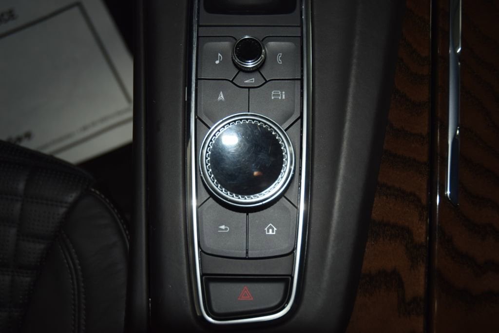 2024 Cadillac Escalade ESV Premium Luxury Platinum - Photo 37