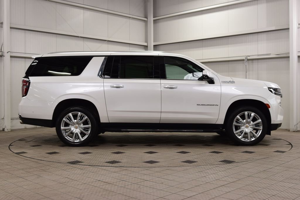 2024 Chevrolet Suburban High Country - Photo 9