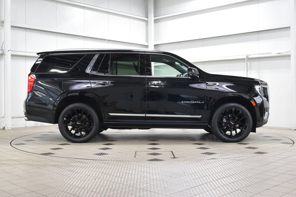 2024 GMC Yukon Denali - Photo 9