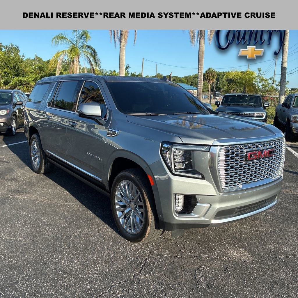 2024 GMC Yukon Denali AWD's photo