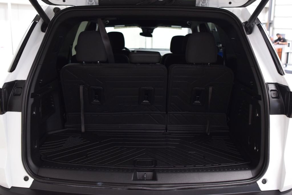 2024 Chevrolet Traverse 2LT - Photo 24