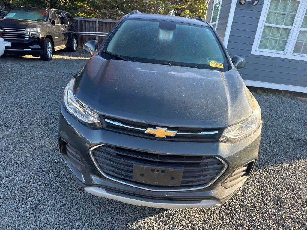 2018 Chevrolet Trax LT photo 2