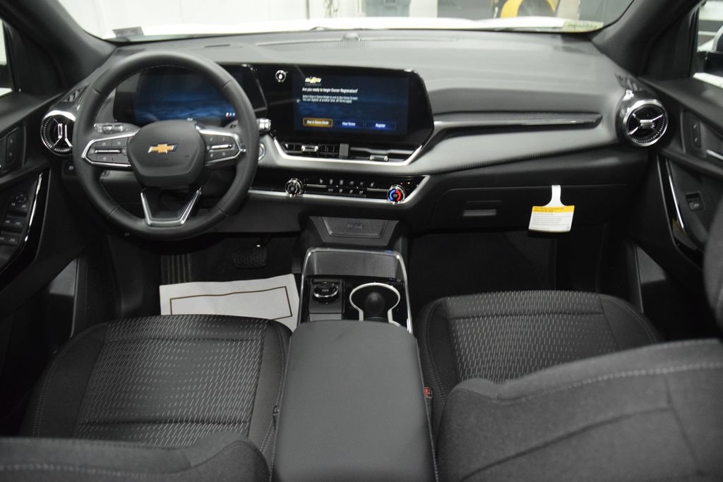 2027 Chevrolet Equinox LT - Photo 28