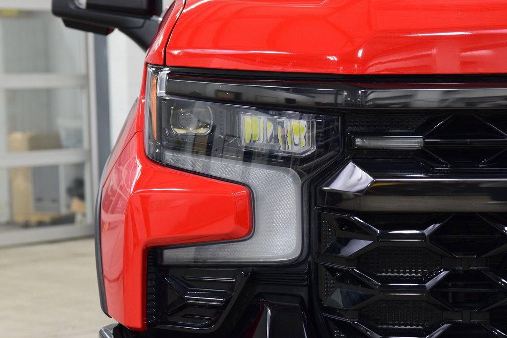 2024 Chevrolet Silverado 1500 ZR2 - Photo 12