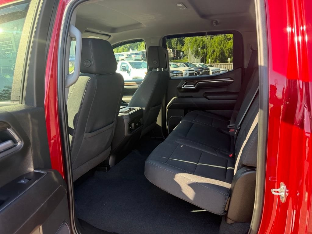 2025 Chevrolet Silverado 1500 RST - Photo 15