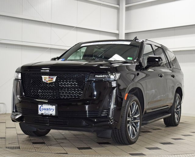 2024 Cadillac Escalade Sport photo 3