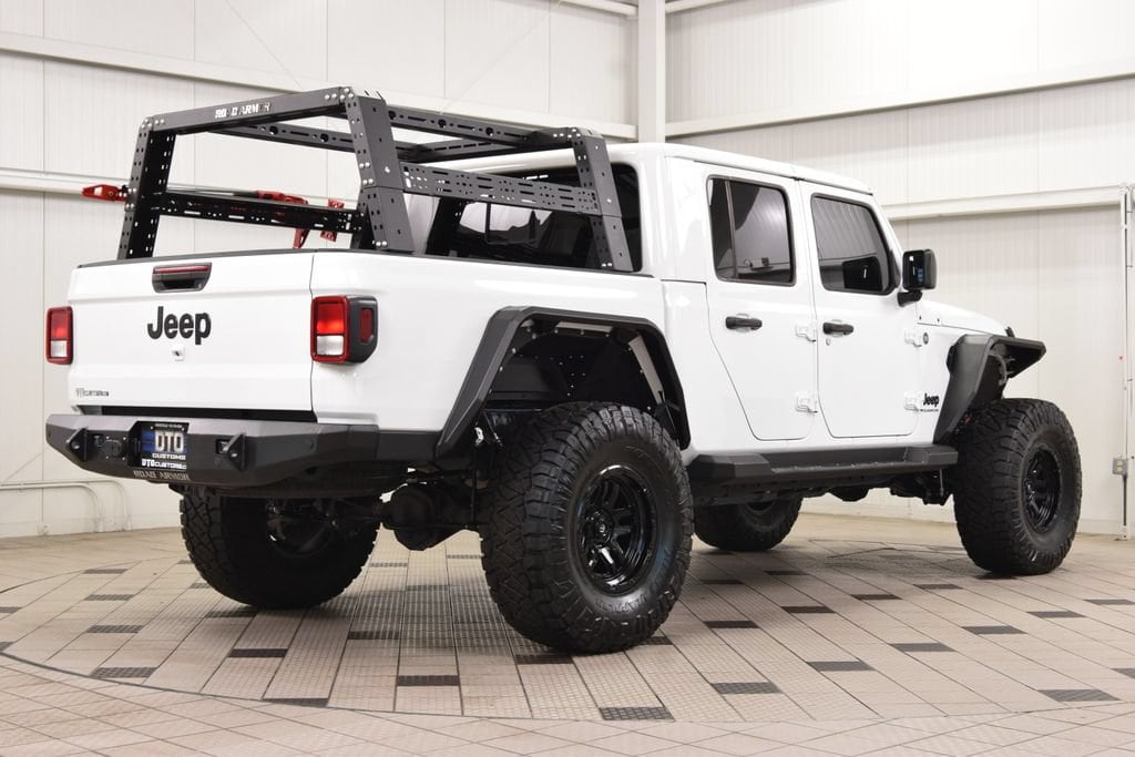 2024 Jeep Gladiator Nighthawk - Photo 7