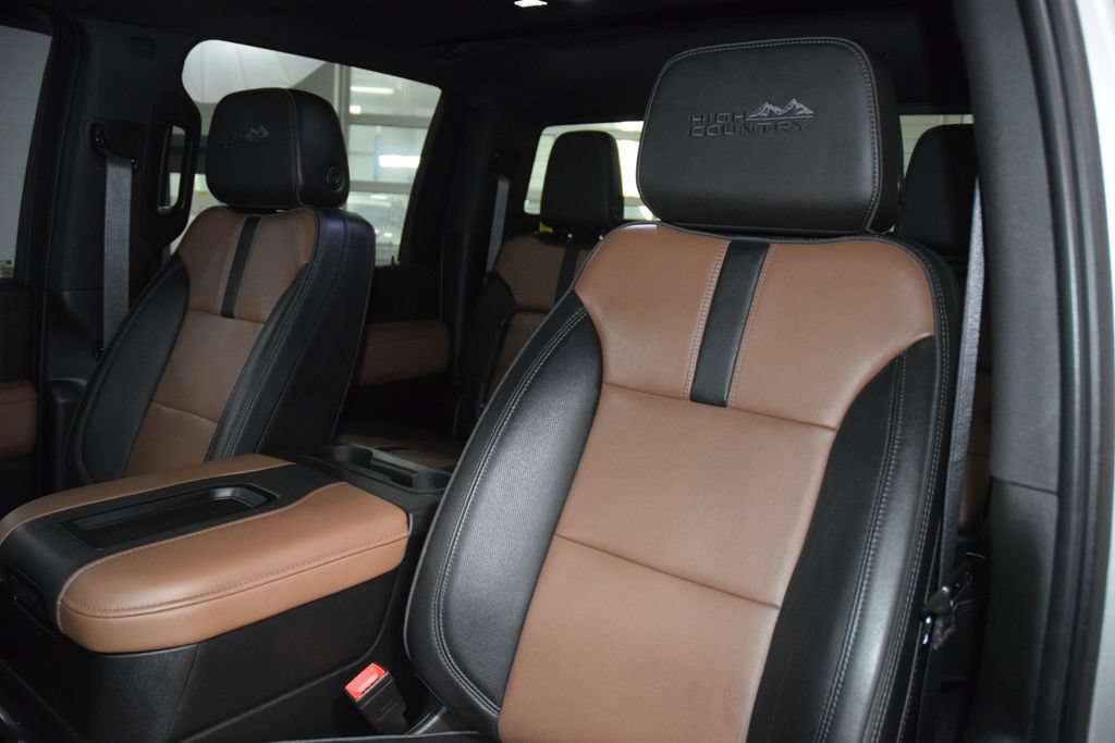 2022 Chevrolet Silverado 3500HD High Country - Photo 47