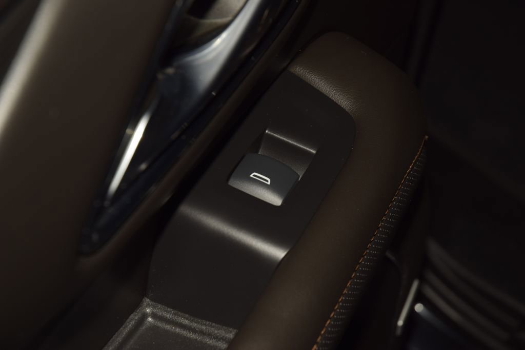 2024 GMC Yukon AT4 - Photo 48