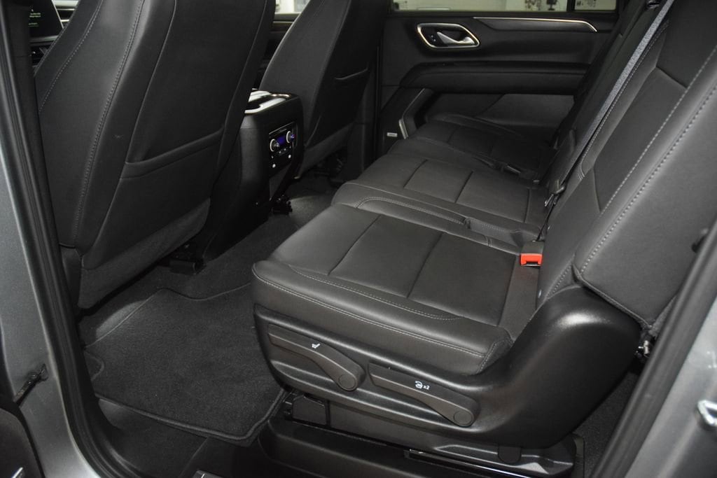 2024 Chevrolet Suburban Z71 - Photo 41