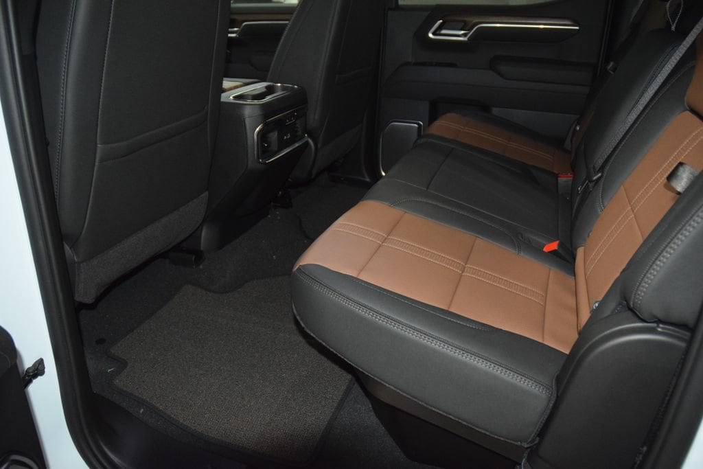 2026 Chevrolet Silverado 1500 High Country - Photo 44